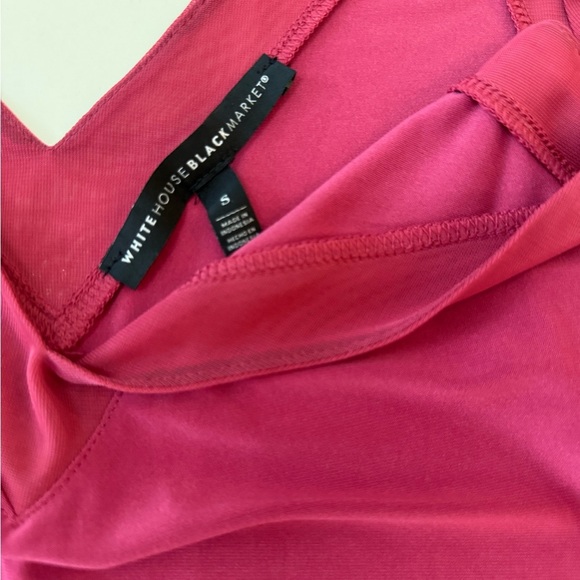 White House Black Women's wine Red V-Neck Top. Small - Picture 4 of 6